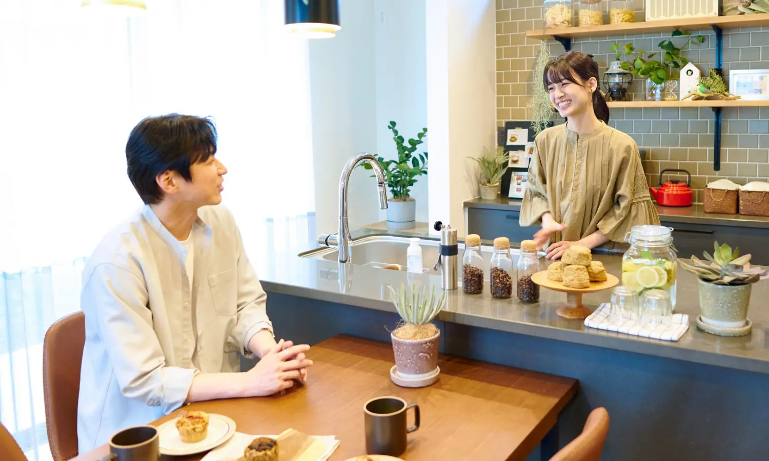 CAFÉ-STYLE KITCHEN